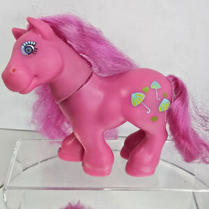 Pony Rarity Magenta Umbrella Hearts Lashes Vintage